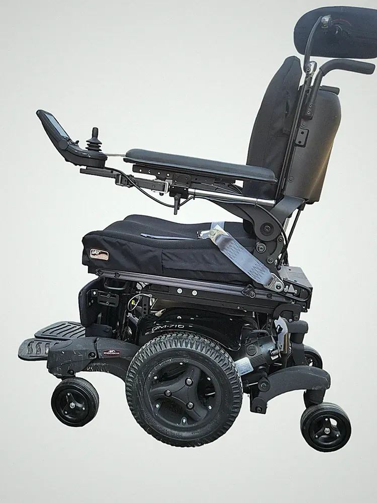 Sunrise Quickie QM-710 Seat Lift, Tilt, Recline & More Power Wheelchair